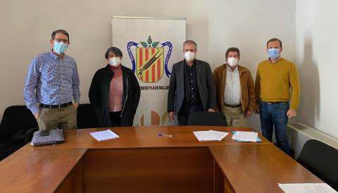 EL PLA SIGNA EL CONTRACTE PER A LA GESTIÓ DE L’AIGUA DELS PRÒXIMS VINT ANYS.