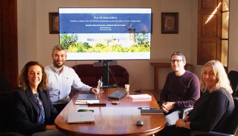 Reunió de la Mancomunitat amb l'empresa Aurea Nature per iniciar les tasques de disseny i desenvolupament de fullets digitals, audiovisuals i altres materials del Pla de Mallorca. PSTD.